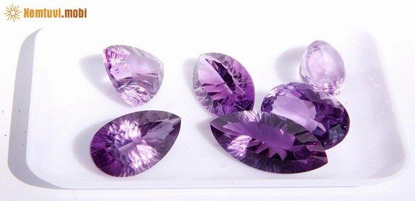 Đá thạch anh trong phong thủy