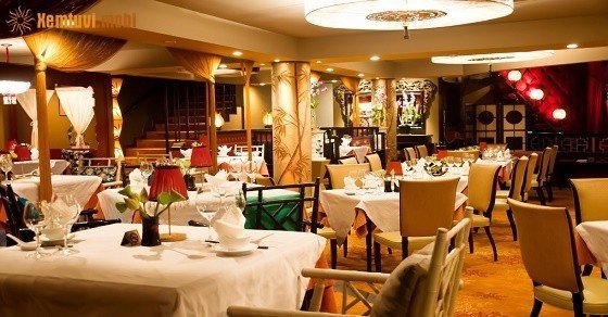 Phong thủy cửa hàng ăn uống