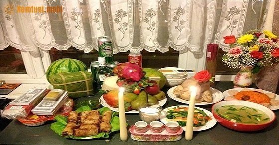 Chuẩn bị lễ, mâm quả cúng đêm 30