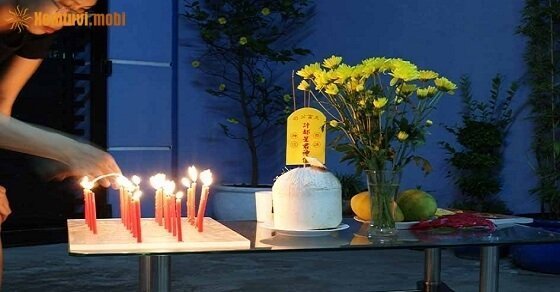 Thắp nến dâng lễ