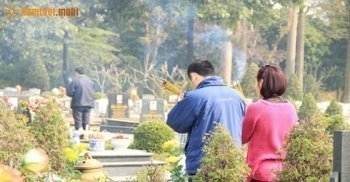 Văn khấn, bài cúng tạ mộ tết Thanh Minh 2018 tại gia và ngoài mộ Văn khấn, bài cúng tạ mộ tết Thanh Minh 2018 tại gia và ngoài mộ