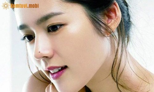 Xem tướng nốt ruồi trên đầu mũi, chóp mũi Xem tướng nốt ruồi trên đầu mũi, chóp mũi