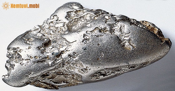 Mệnh Kim Bạch Kim hợp với màu gì