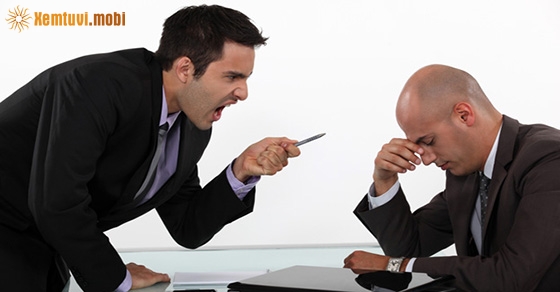 Chiêm bao thấy bị sếp mắng là điềm lành hay dữ?