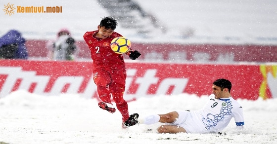 Chiêm bao thấy đá bóng là điềm tốt hay xấu?