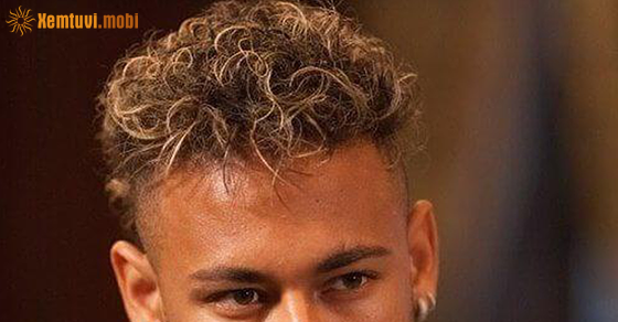 Đàn ông tóc xoăn đa tình