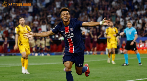  Desire Doue thực sự khiến cả châu Âu phải ngước nhìn mình